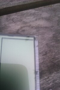 Edge of the screen photo of the LCD