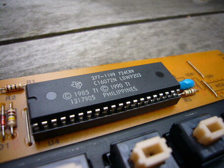 chip C16072N